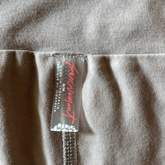 Free People  Movement Hot Shot Brown Miniskort Size M - Picture 6 of 9